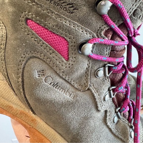 Columbia Women’s Newton Ridge Waterproof Amped Hiking Boots Green Size 9.5 - Picture 4 of 7